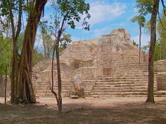 Bitácora del Arqueólogo, Cap. II Calakmul / 1992-1994