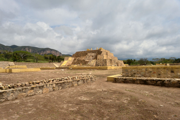 Zona_Arqueolgica_de_NdachjianTehuacn,_en_Puebla_Foto_Melitn_Tapia_INAHjpg