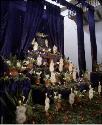 Ofrenda Altar de Dolores
