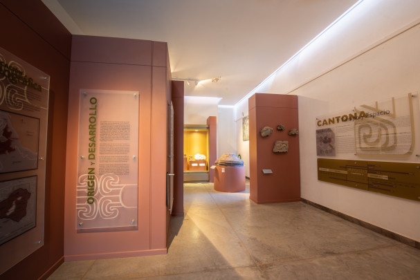 Exposición permanente del Museo de Sitio de Cantona