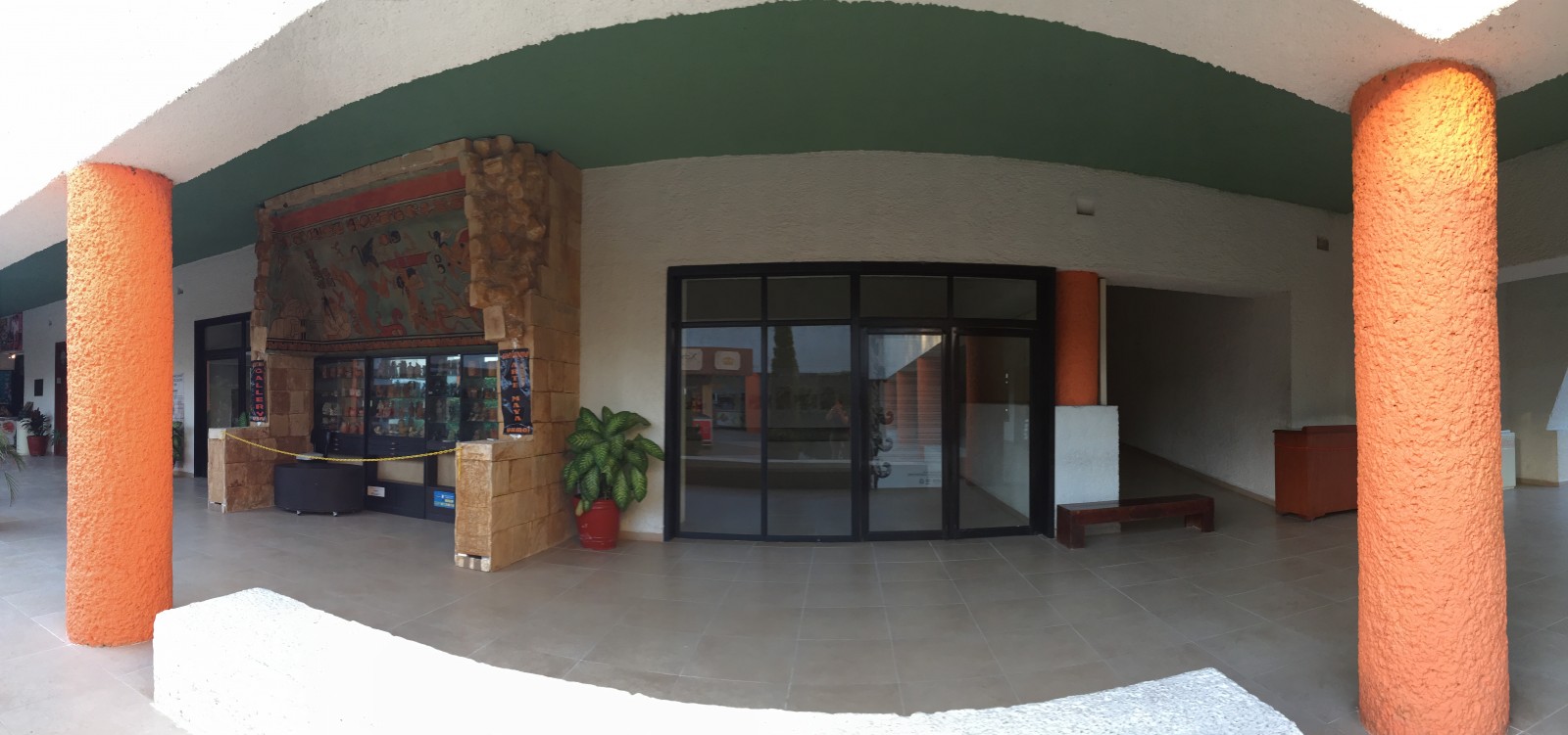 INAH - Sala de Exposiciones de la Zona Arqueológica de Uxmal