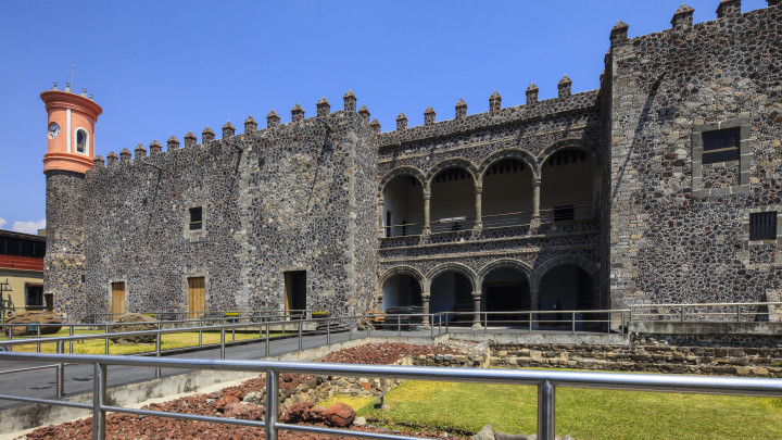 Museo Regional de los Pueblos de Morelos, Palacio de Cortés