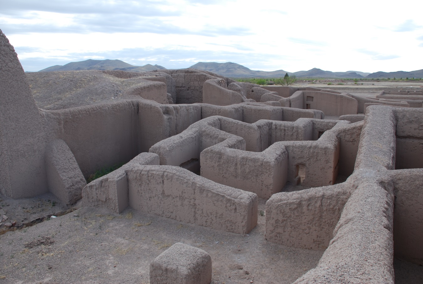 Lugares INAH - La arquitectura de Paquimé como indicador arqueológico de un  proceso social