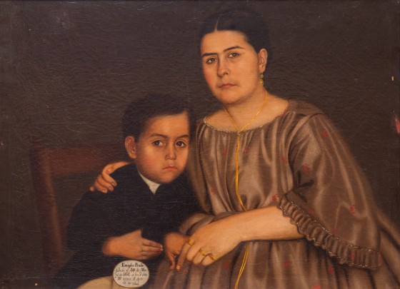Ignacia Barajas con el niño Emigdio Prado