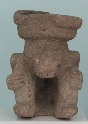 Escultura de deidad