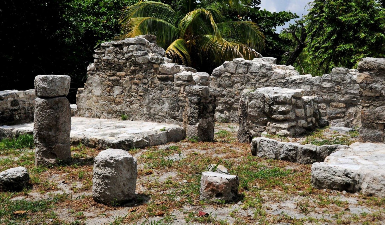 INAH-Zona arqueológica de San Miguelito