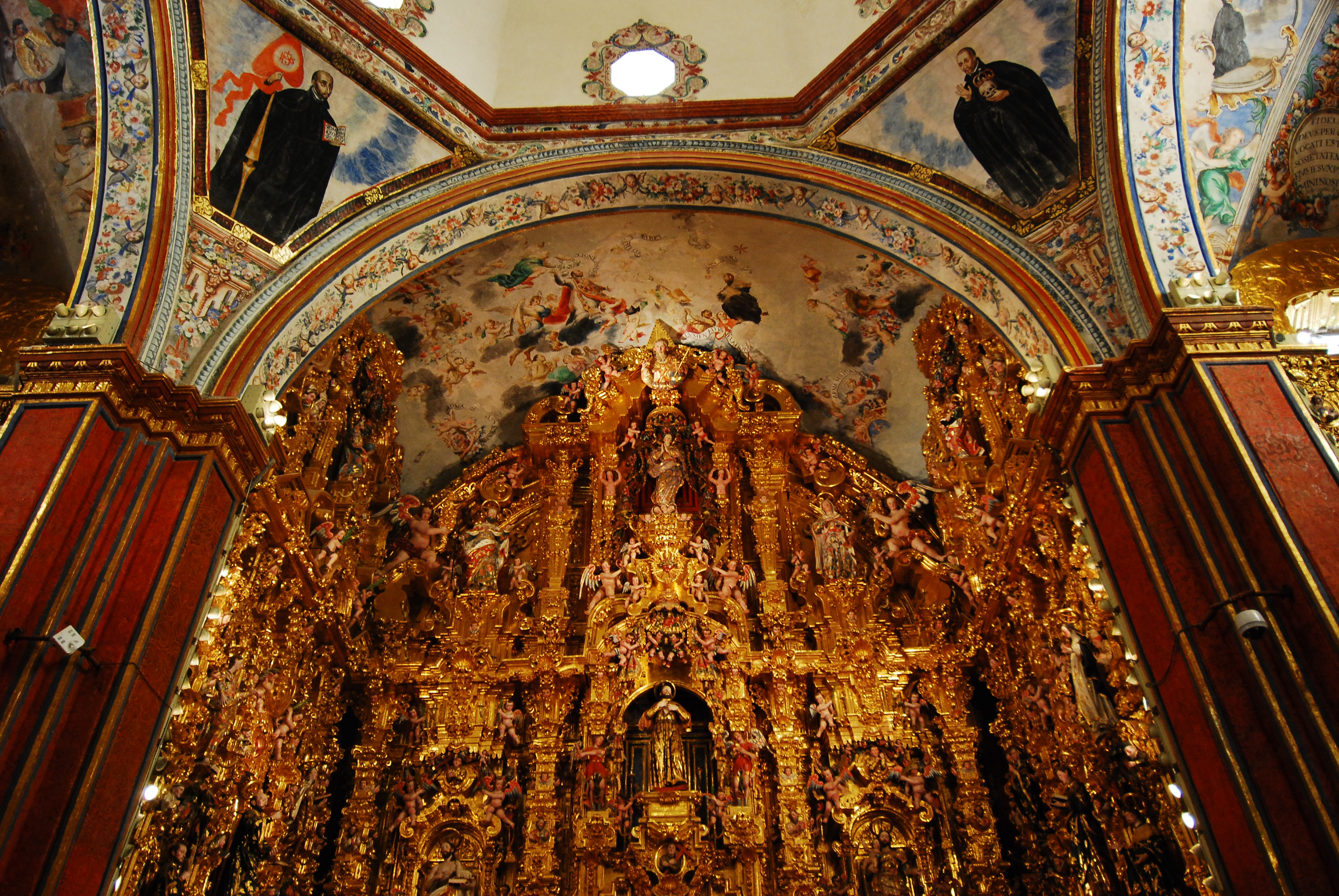 Main altarpiece