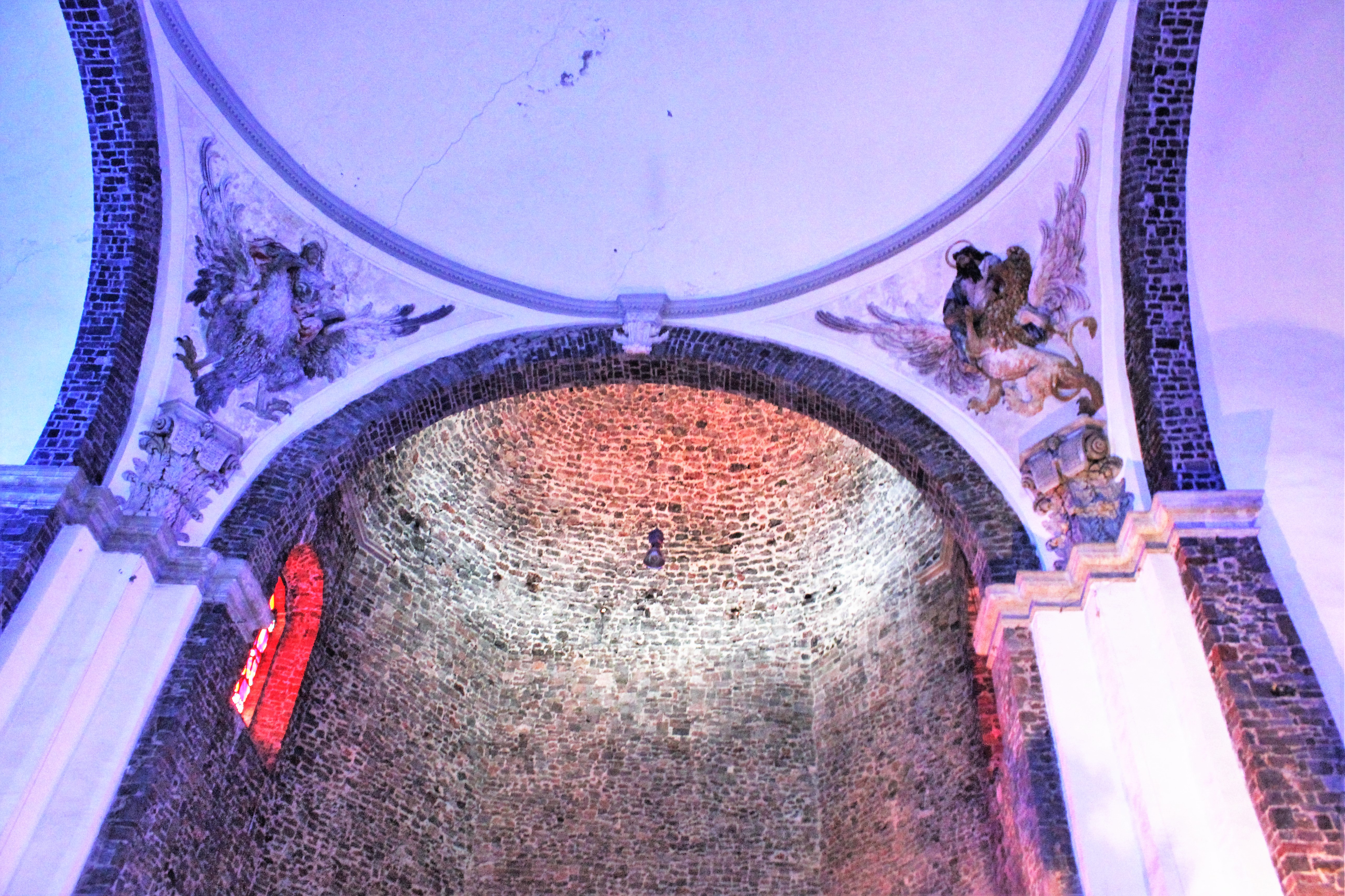 View of the pendentives of the Church of Santiago, made with human bones encased in stucco