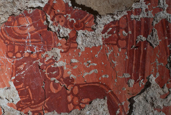  Restos de pintura mural de un personaje, cámara funeraria del Templo XX