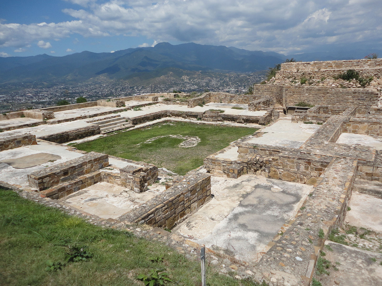 General view of the House of Altars