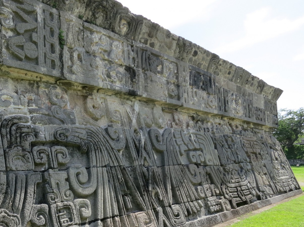 Depiction of foreign figures