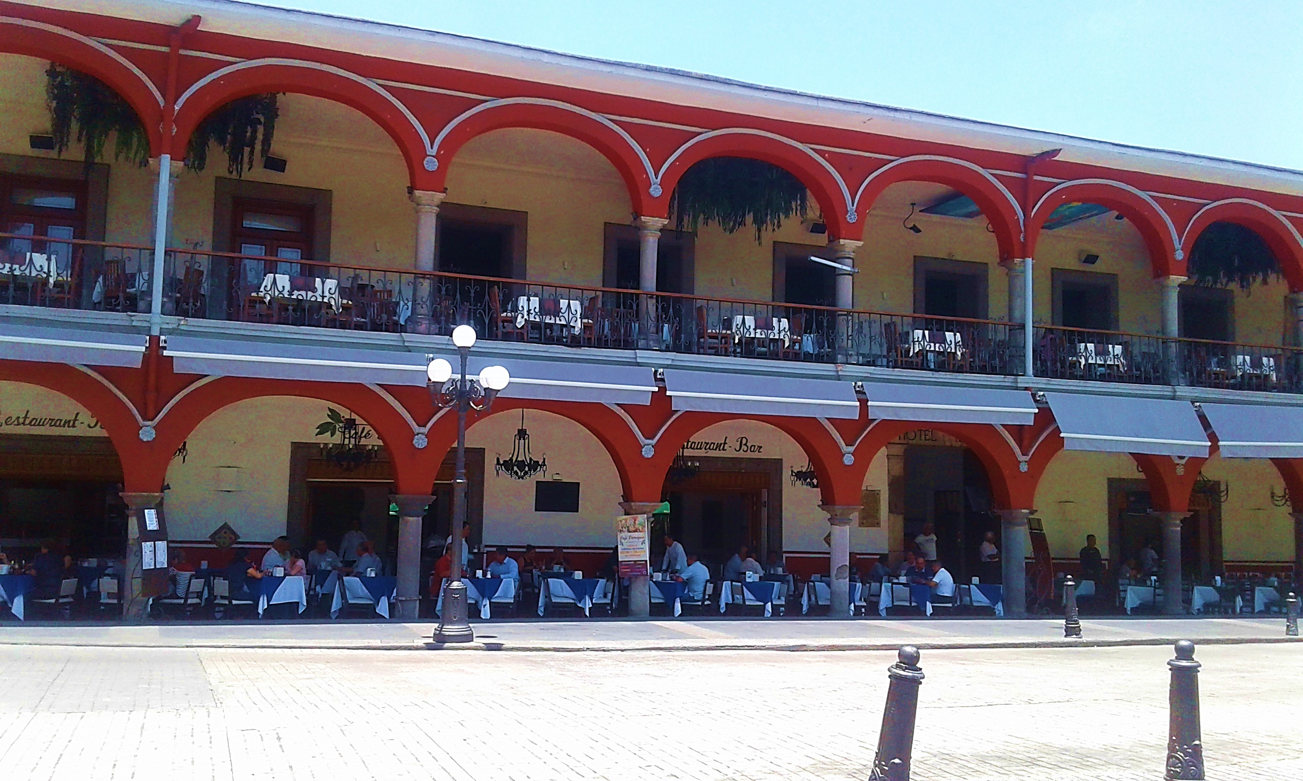 Fachada Edificio Portal Zevallos
