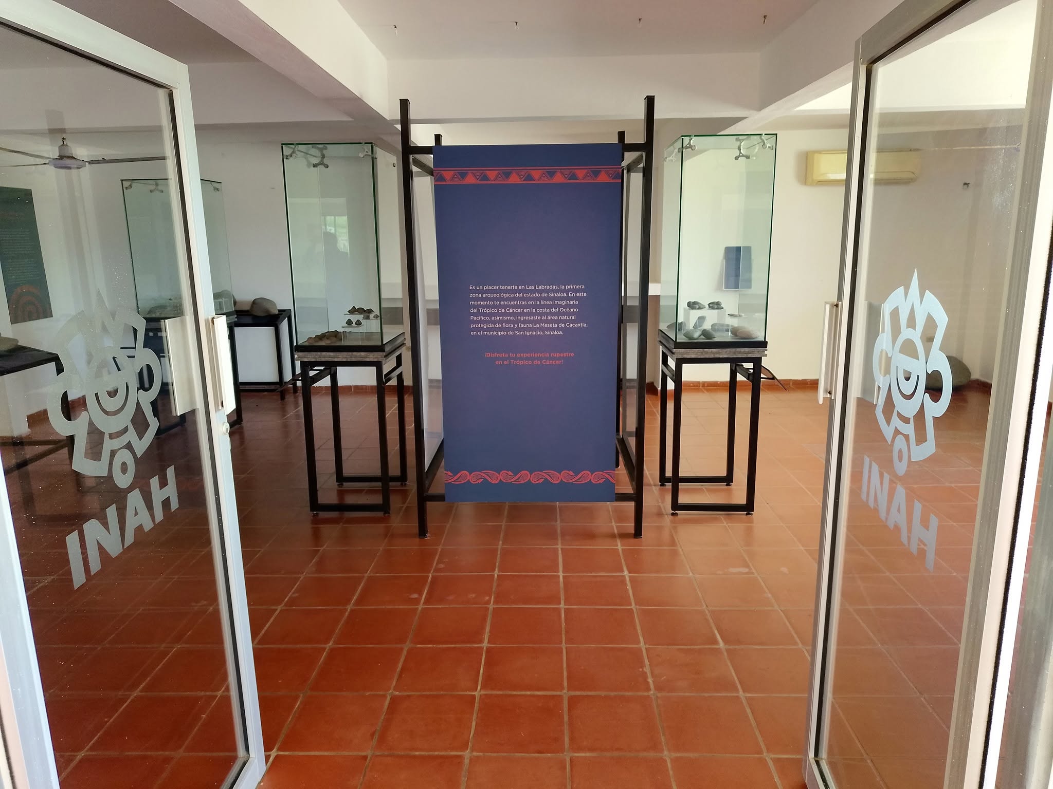 Sala Introductoria a la Zona Arqueológica de Las Labradas