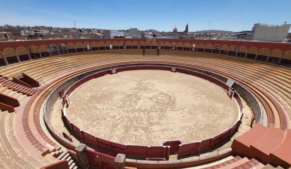 Plaza de toros Carmelo Pérez
