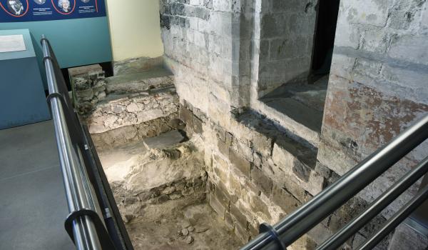 Ventana arqueológica Museo Nacional de las Culturas del Mundo