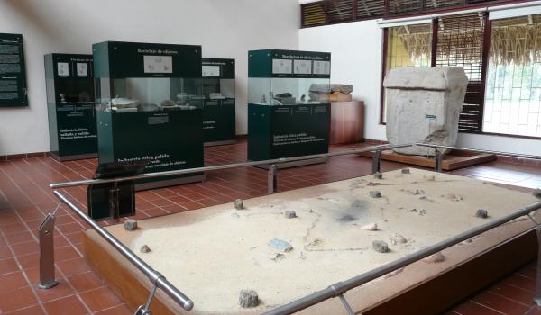 Sala Piedra y tierra