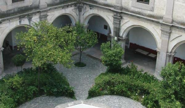 Claustro alto de Naranjos