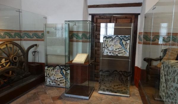 Sala Antecedentes, Vida de Hidalgo y Costilla