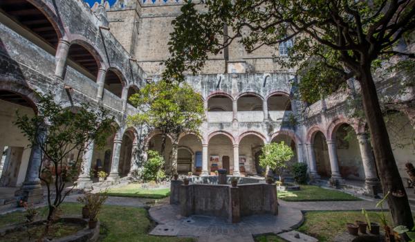 Claustro bajo