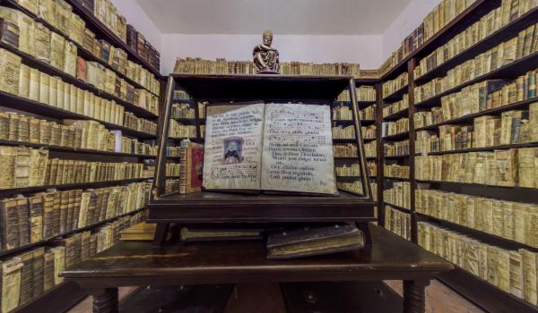Bliblioteca Conventual