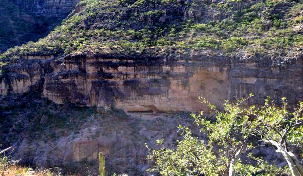 Panorámica de la Cueva de las Flechas