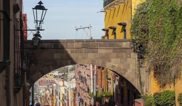 Puente de los Héroes