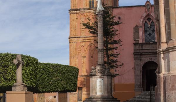 Templo de San Rafael o Santa Escuela de Cristo