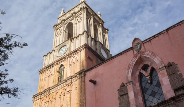 Templo de San Rafael o Santa Escuela de Cristo
