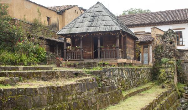 Museo de Artes e Industrias Populares