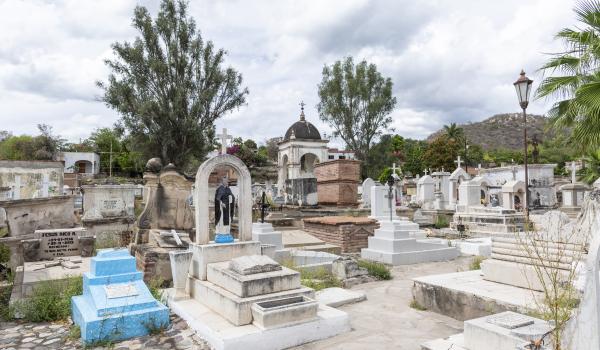 Panteón Alamos