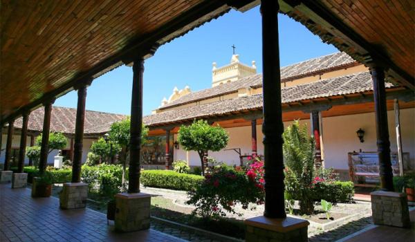 Centro Cultural Rosario Castellanos