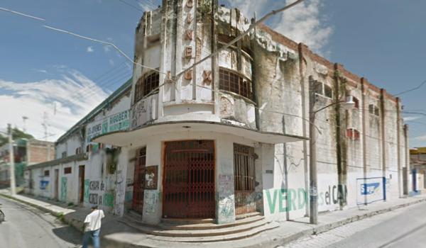 Cine Lux