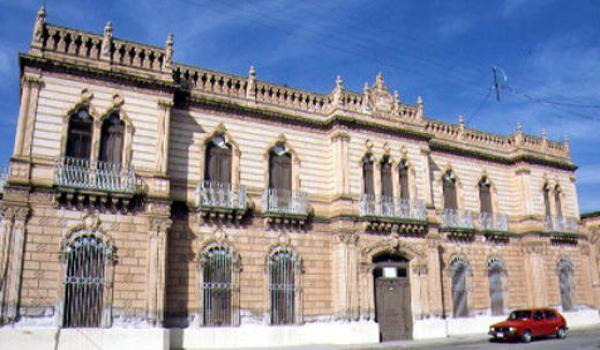 Palacio de Alvarado