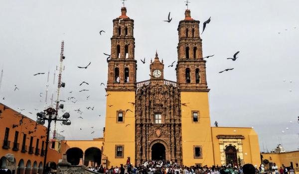 Parroquia de Nuestra Señora de los Dolores