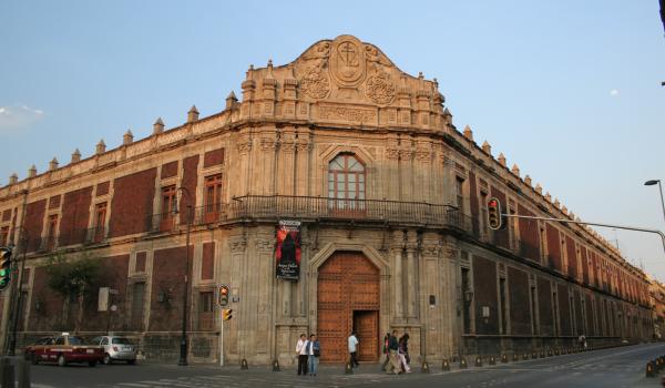 Museo de Medicina (Antigua Escuela de Medicina)