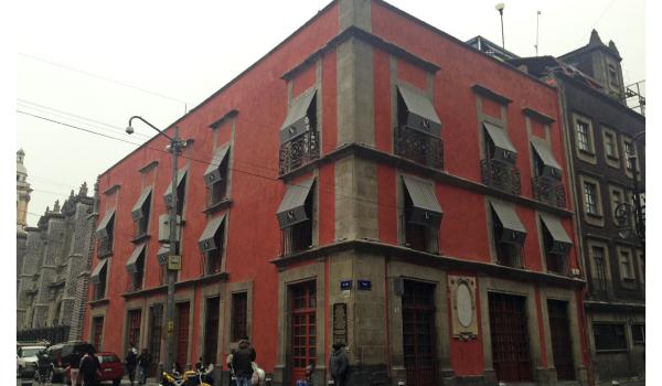 Casa de las Campanas "Primera Imprenta de América"