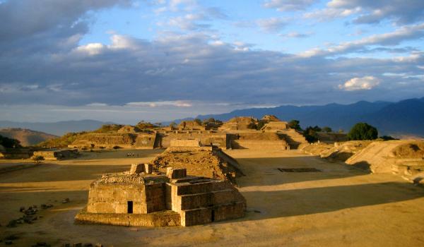 Monte Albán