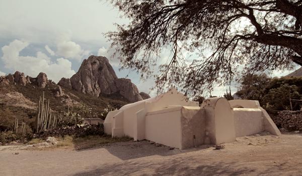 Lugares de memoria y tradiciones vivas de los otomí-chichimecas de Tolimán: la Peña de Bernal, guardiana de un territorio sagrado