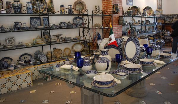 Procesos artesanales para la elaboración de la Talavera de Puebla y Tlaxcala (México) y de la cerámica de Talavera de la Reina y El Puente del Arzobispo (España)
