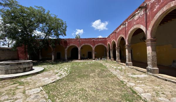 Casa Grande de la antigua hacienda de Navacoyán