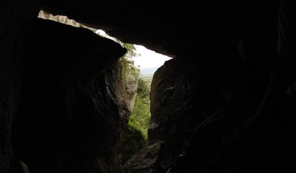 Cuevas de Mitla y Yagul