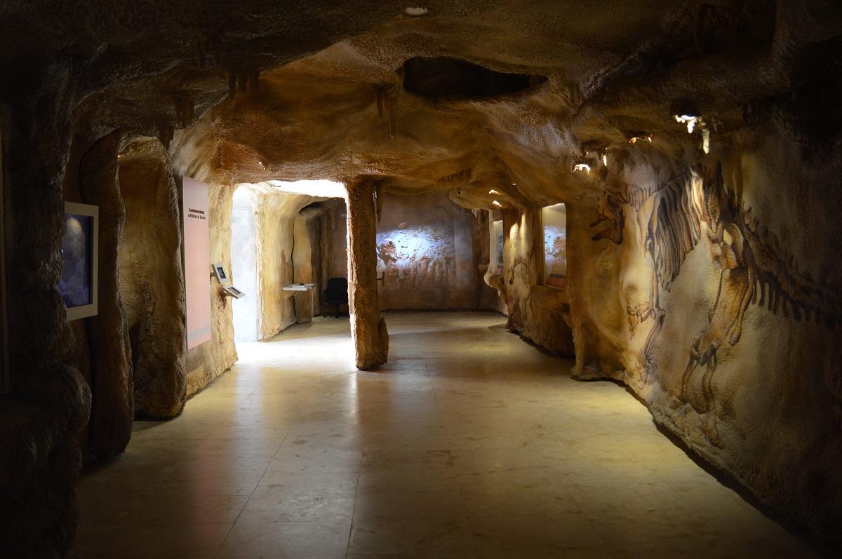 Sala El origen sumergido