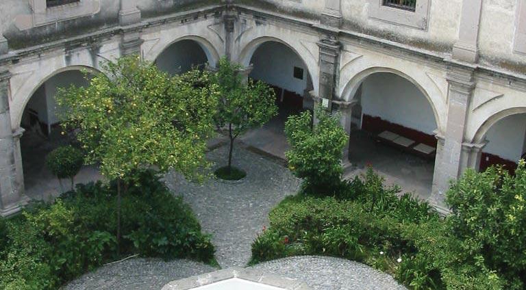 Claustro alto de Naranjos