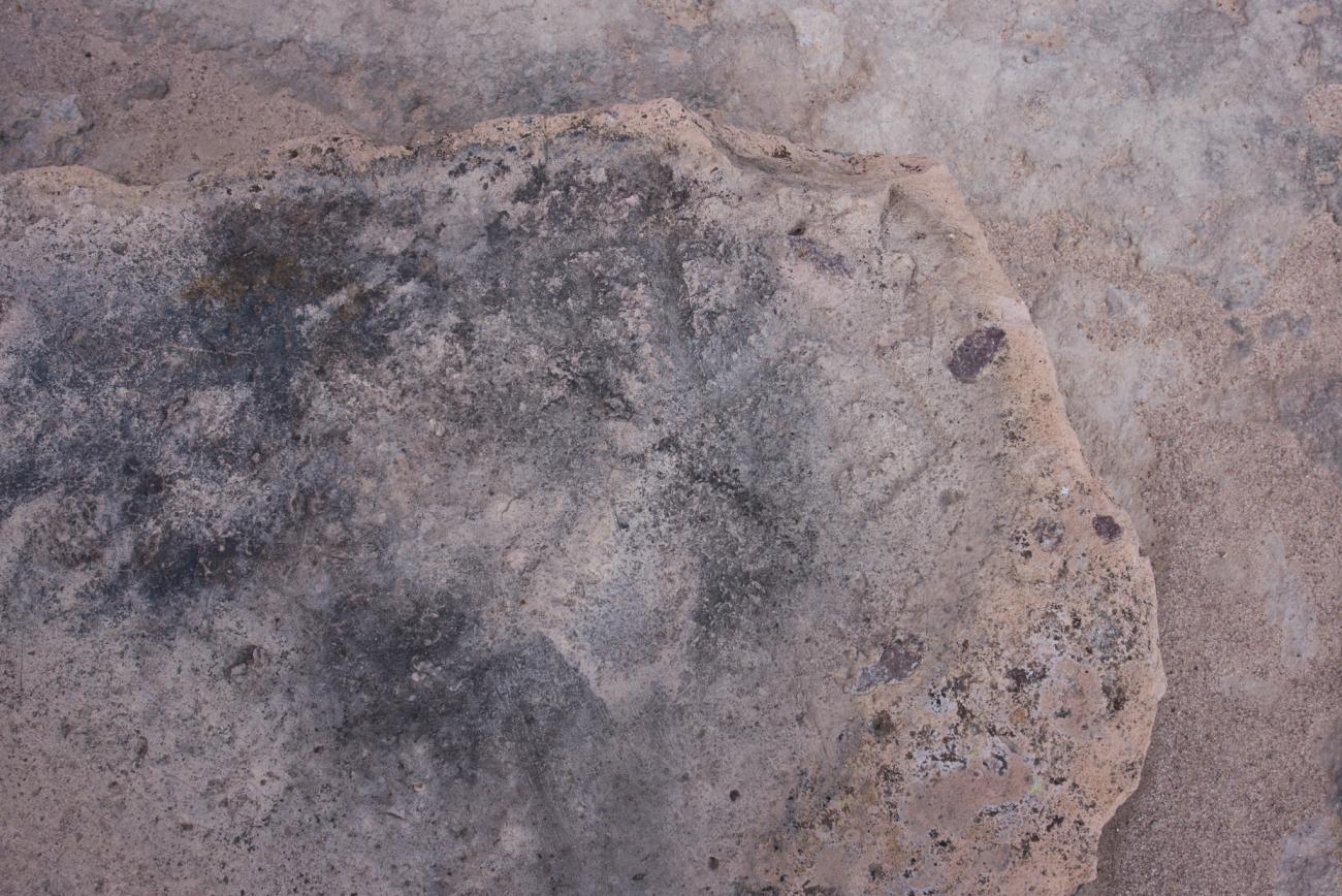 Petrograbado geométrico
