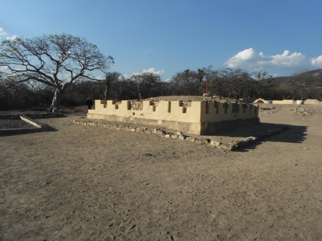 Templo del Fuego Nuevo o Estructura 6