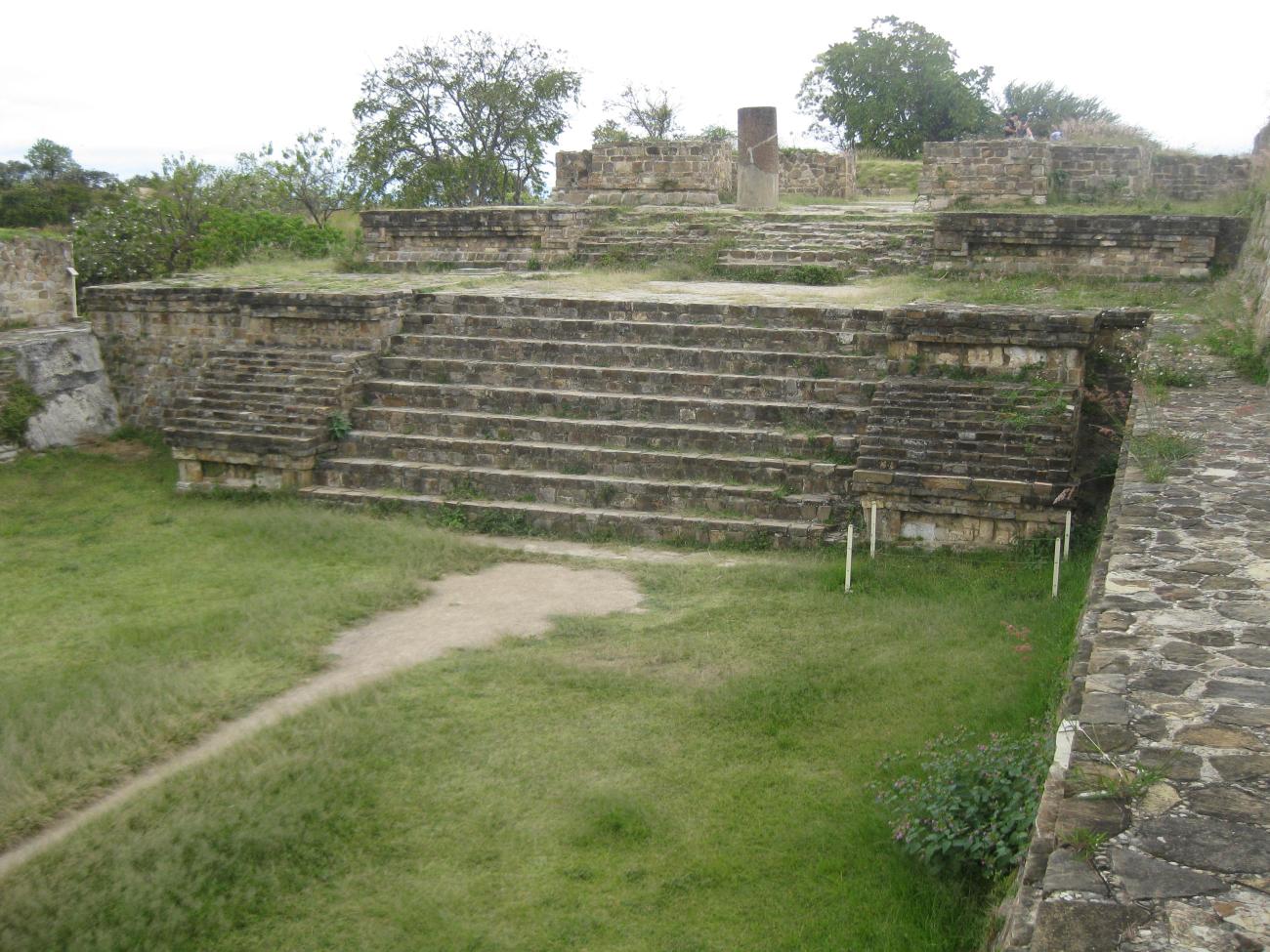 Edificio Dos Puertas
