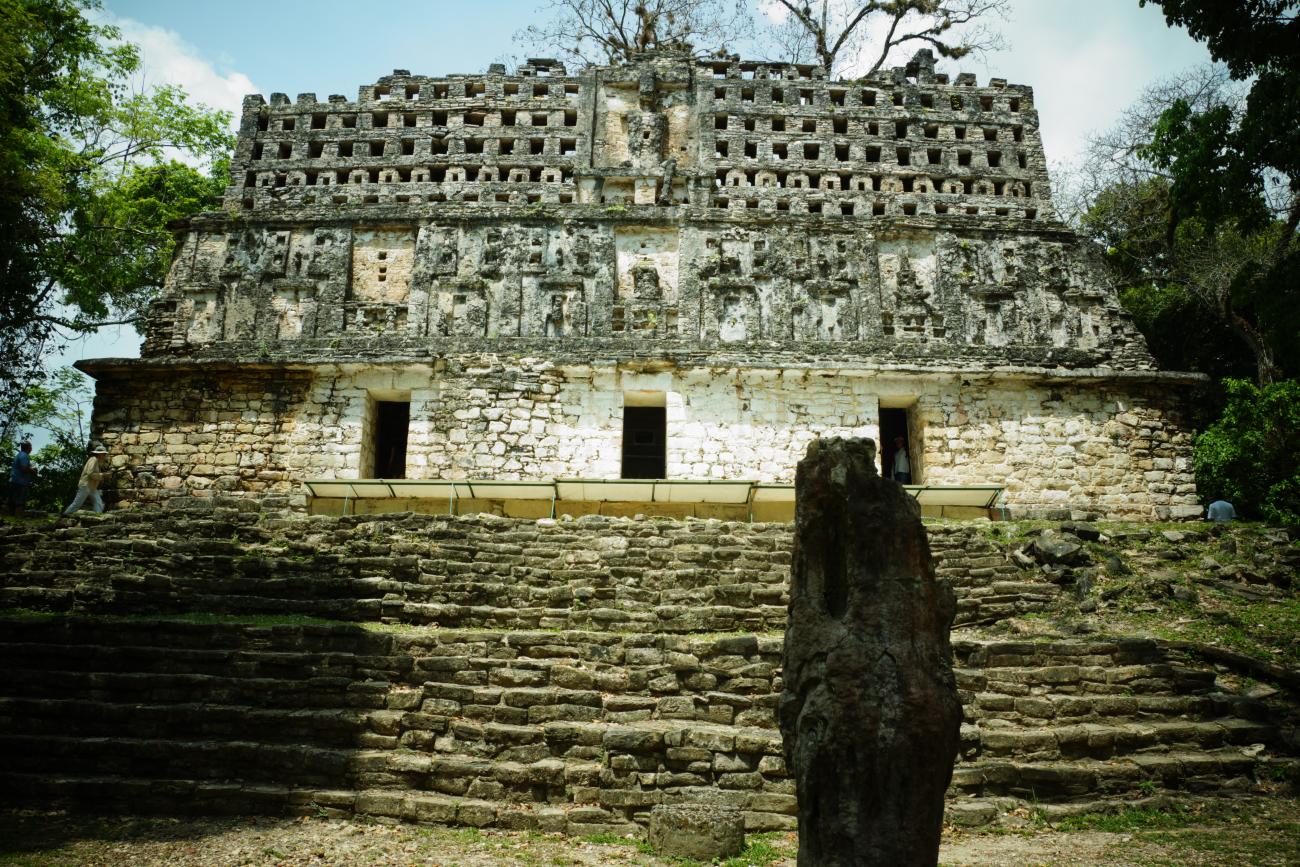 Estela 31