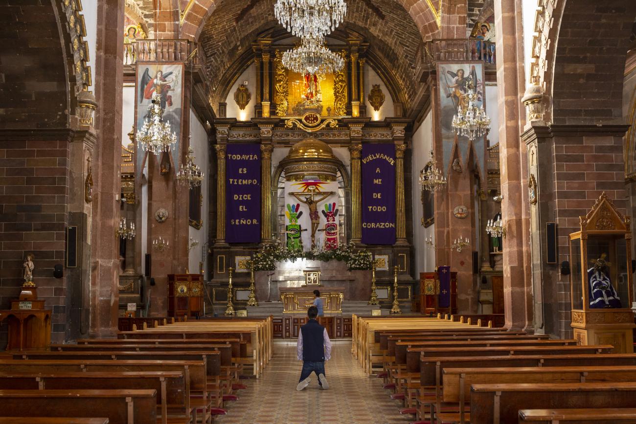 Interior de la Parroquia de San Miguel Arcángel