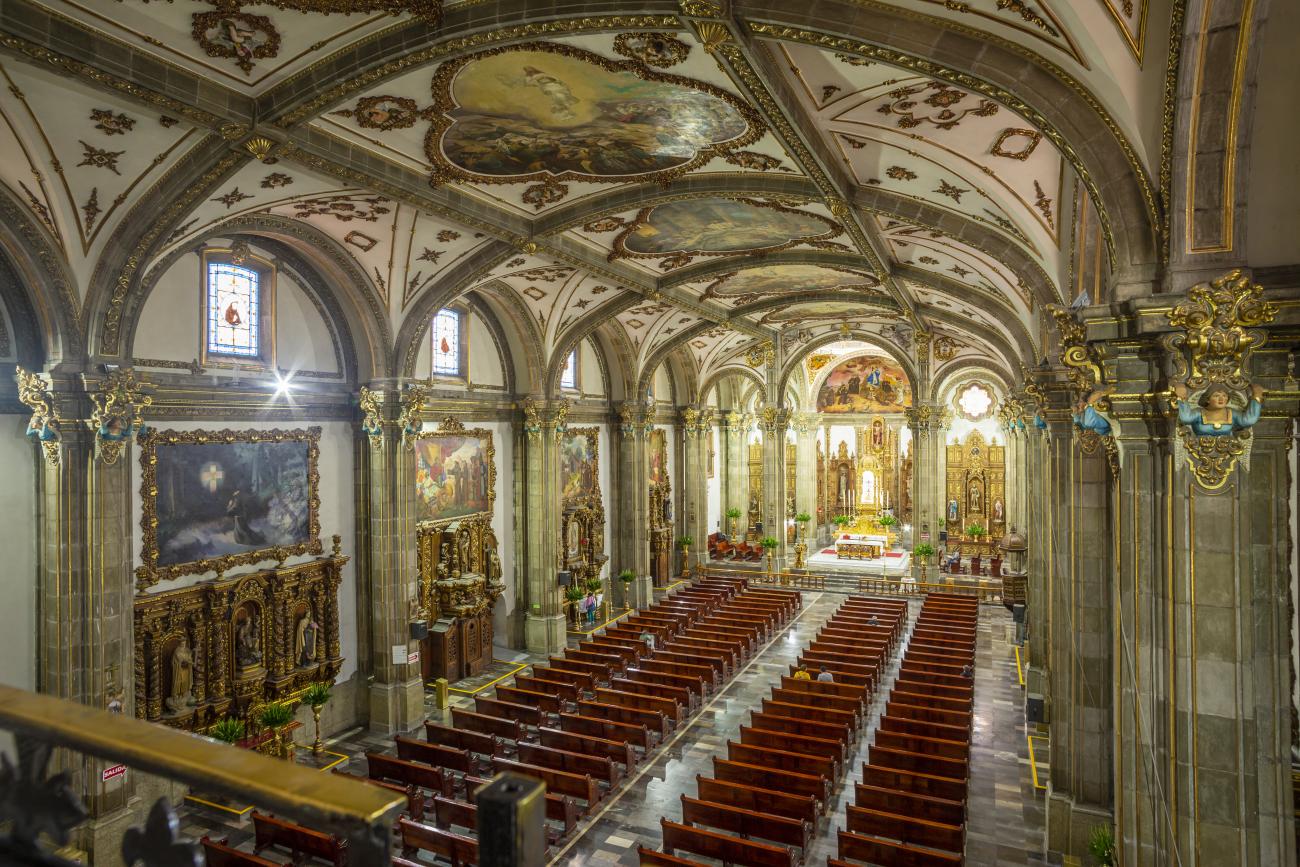 Interior del Templo de San Juan Bautista