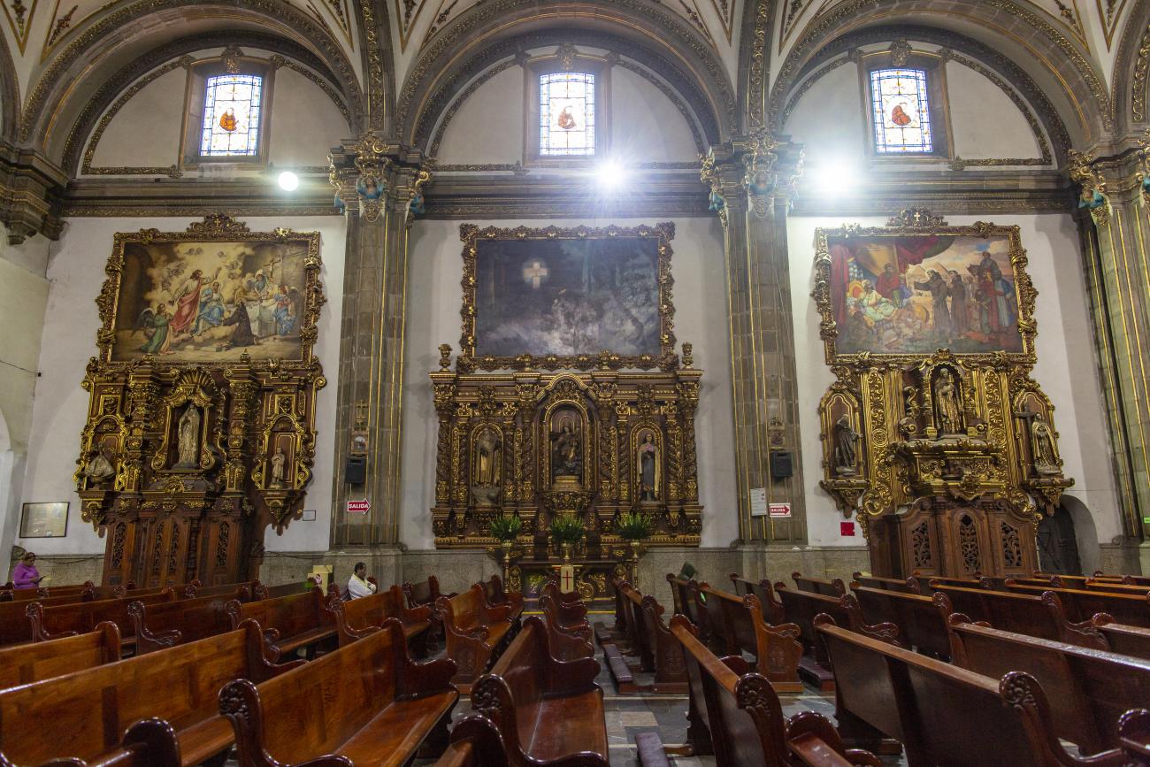 Interior del Templo de San Juan Bautista
